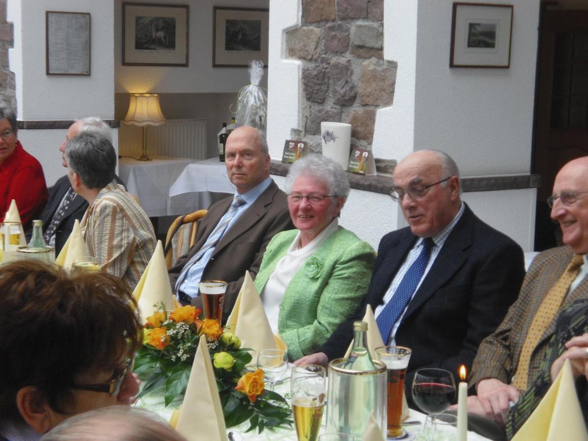 Hessischer Hof บาด คาร์ลซาเฟิน ภายนอก รูปภาพ